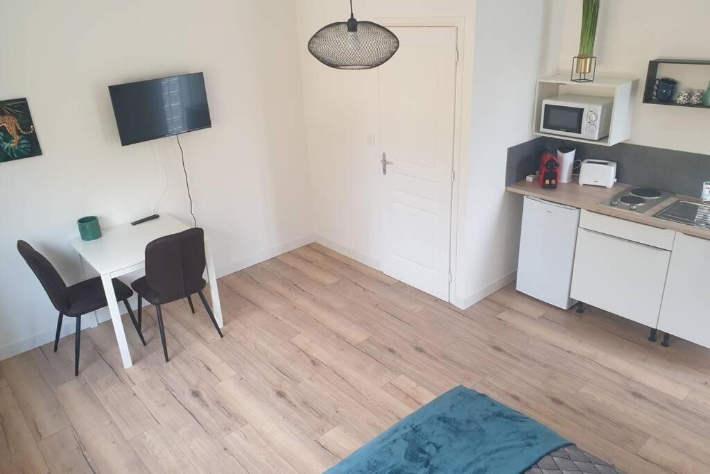 studio 4 Henriville Amiens Esterno foto